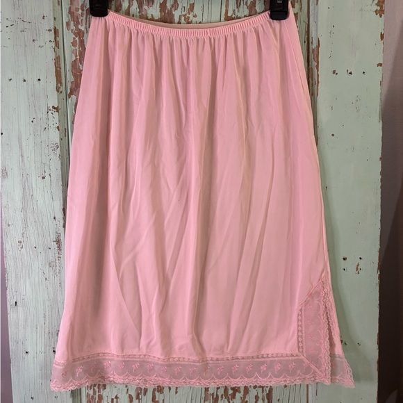 Kayser Other - Vintage women’s pink lace slip skirt